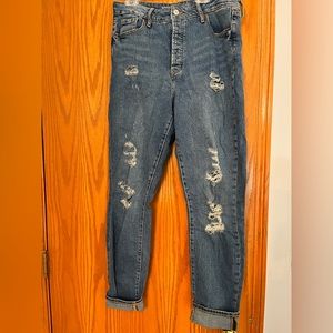 Old Navy Size 6 Skinny Distressed Denim Jeans